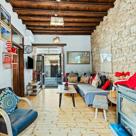 Redblue Door Two Traditional Listed