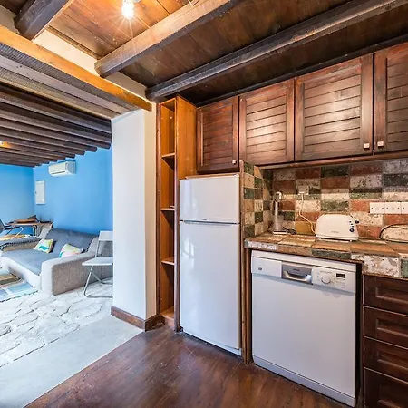 Holiday home Redblue Door Two Traditional Listed Pano Lefkara
