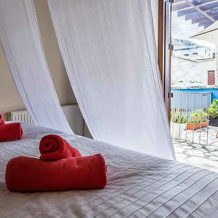 Holiday home Redblue Door Two Traditional Listed Pano Lefkara