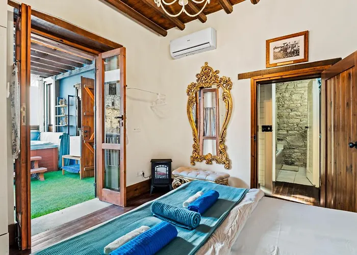 Redblue Door Two Traditional Listed *