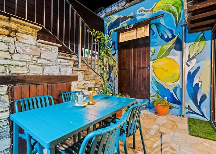 Redblue Door Two Traditional Listed *